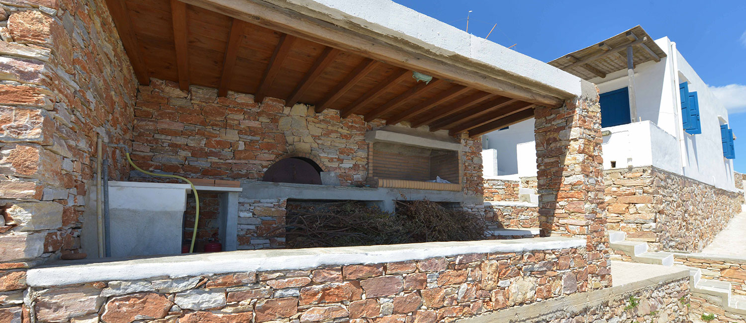 The wood oven of Windmill Villas in Sifnos